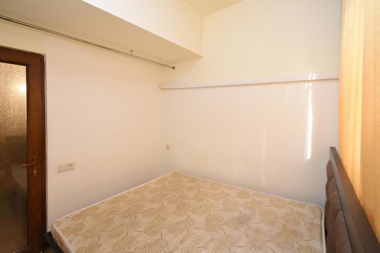 A&X Hostel&tours Erivan Exterior foto