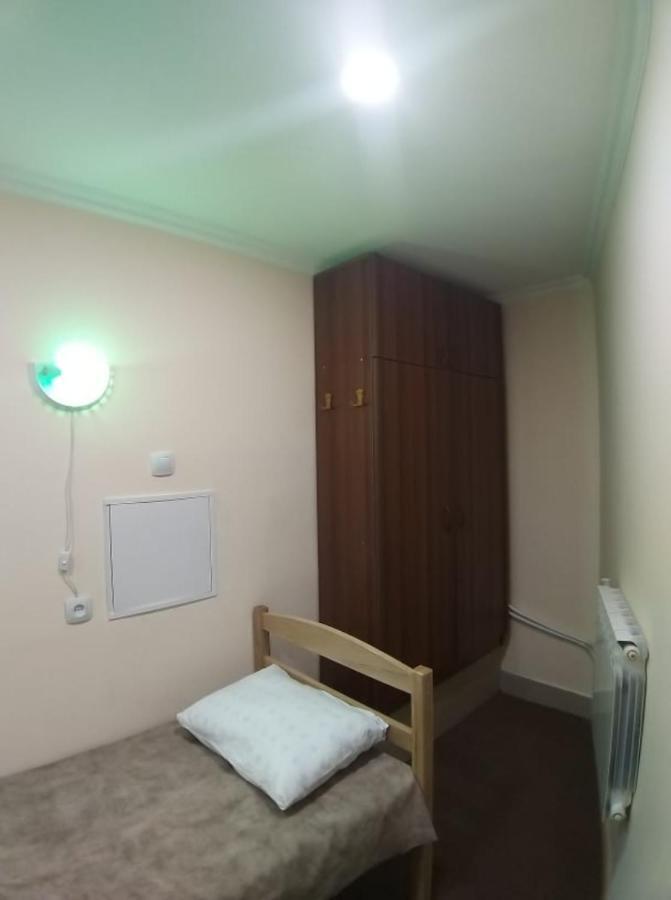 A&X Hostel&tours Erivan Exterior foto